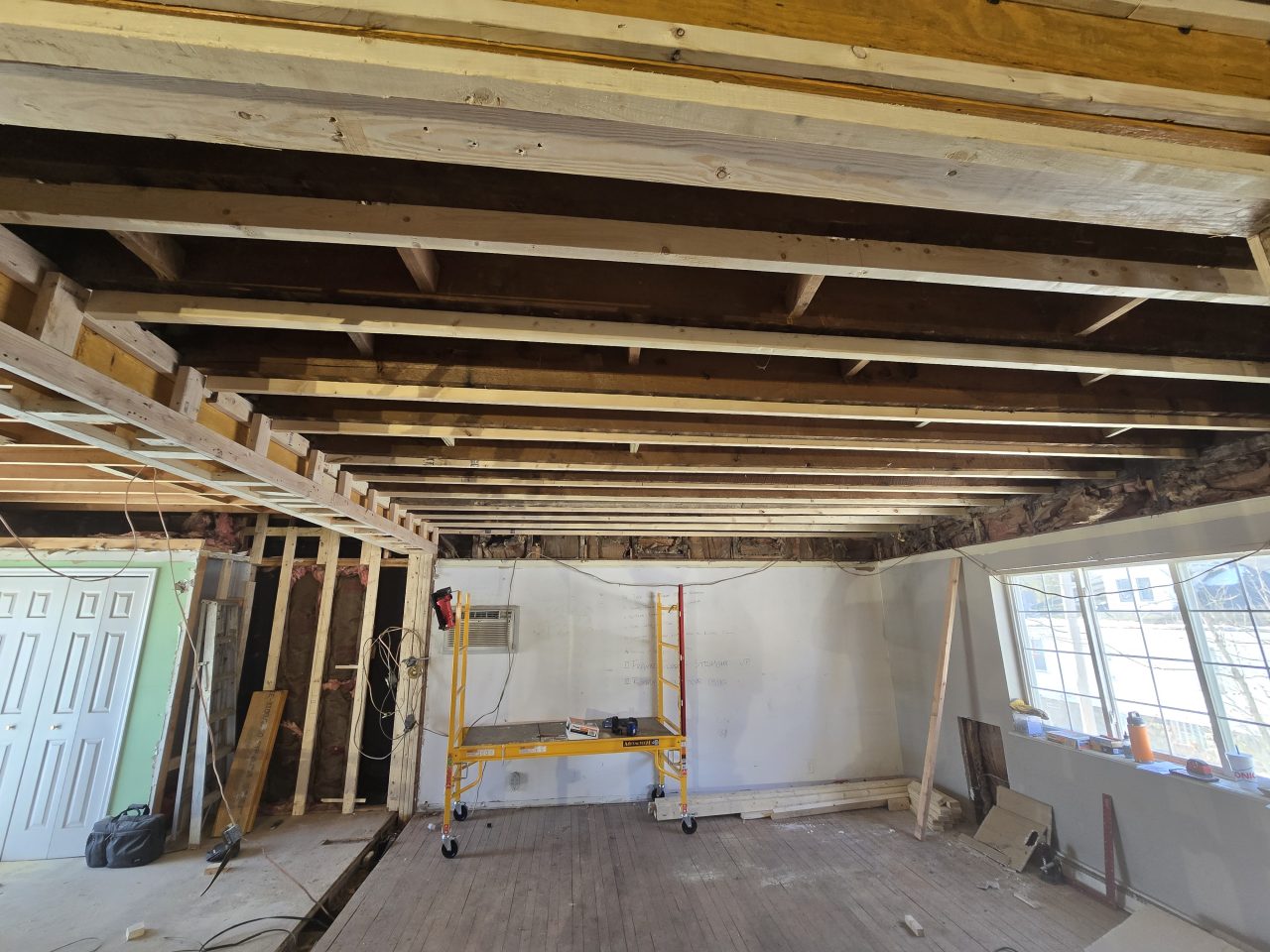 Picture of ceiling