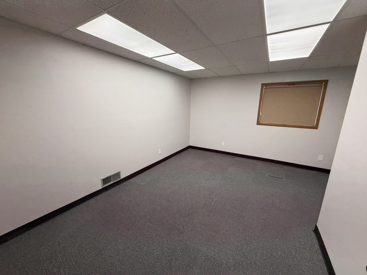Picture of finished office